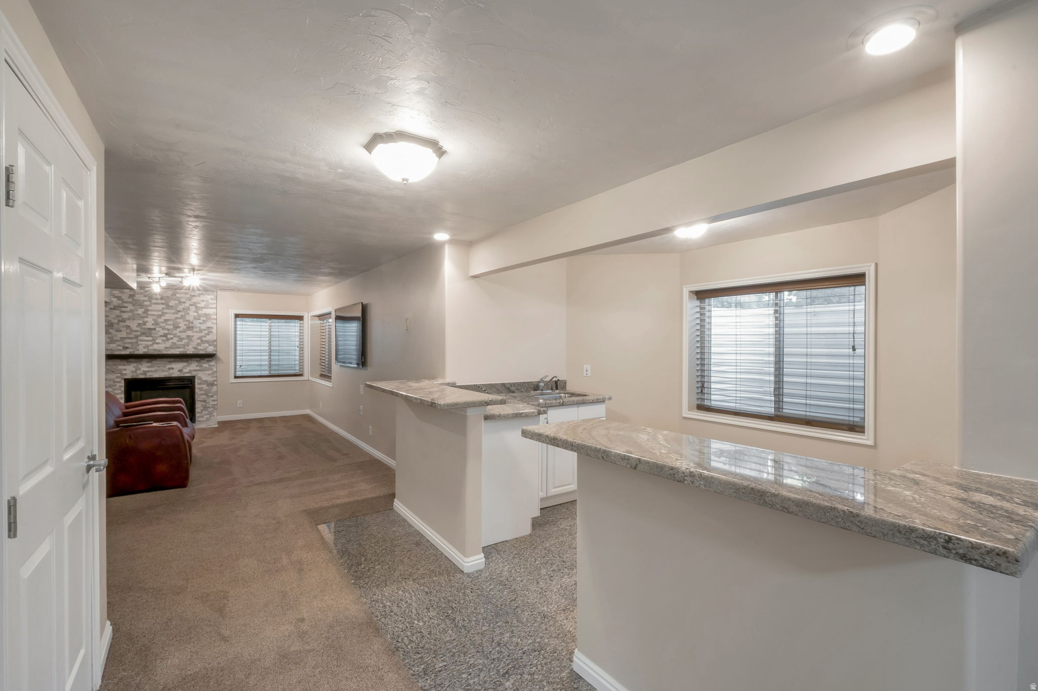 LINCOLN ESTATES - Residential