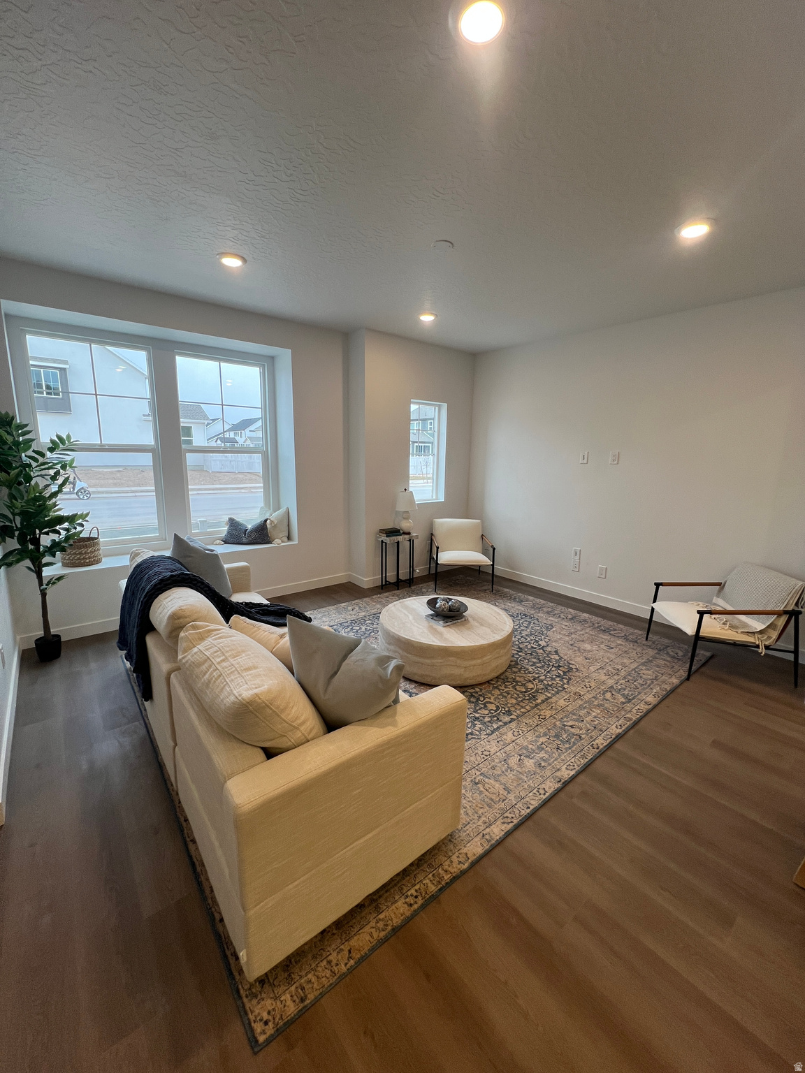 FIREFLY - Residential