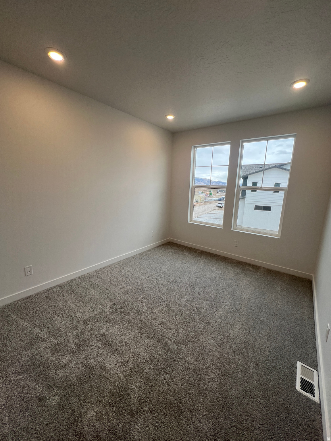 FIREFLY - Residential