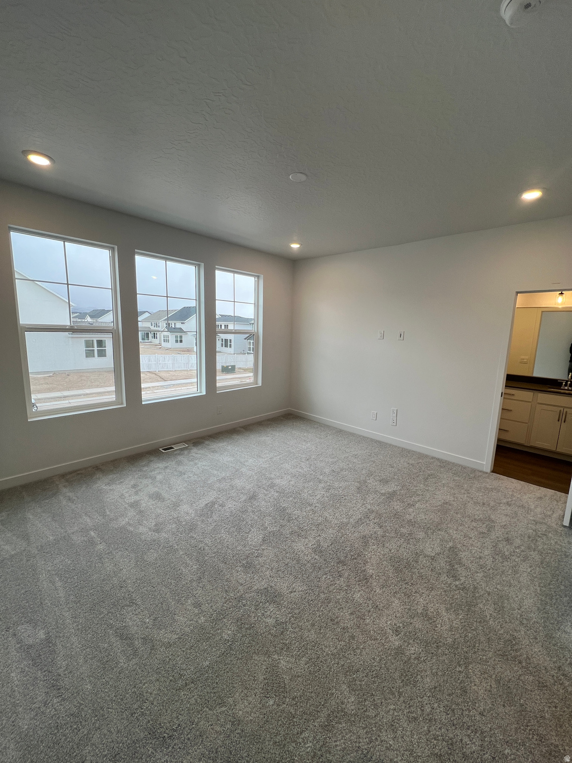 FIREFLY - Residential