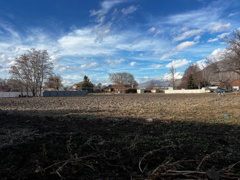 Tiny photo for 385 N 135 W, Lindon, UT 84042 (MLS # 2127768)