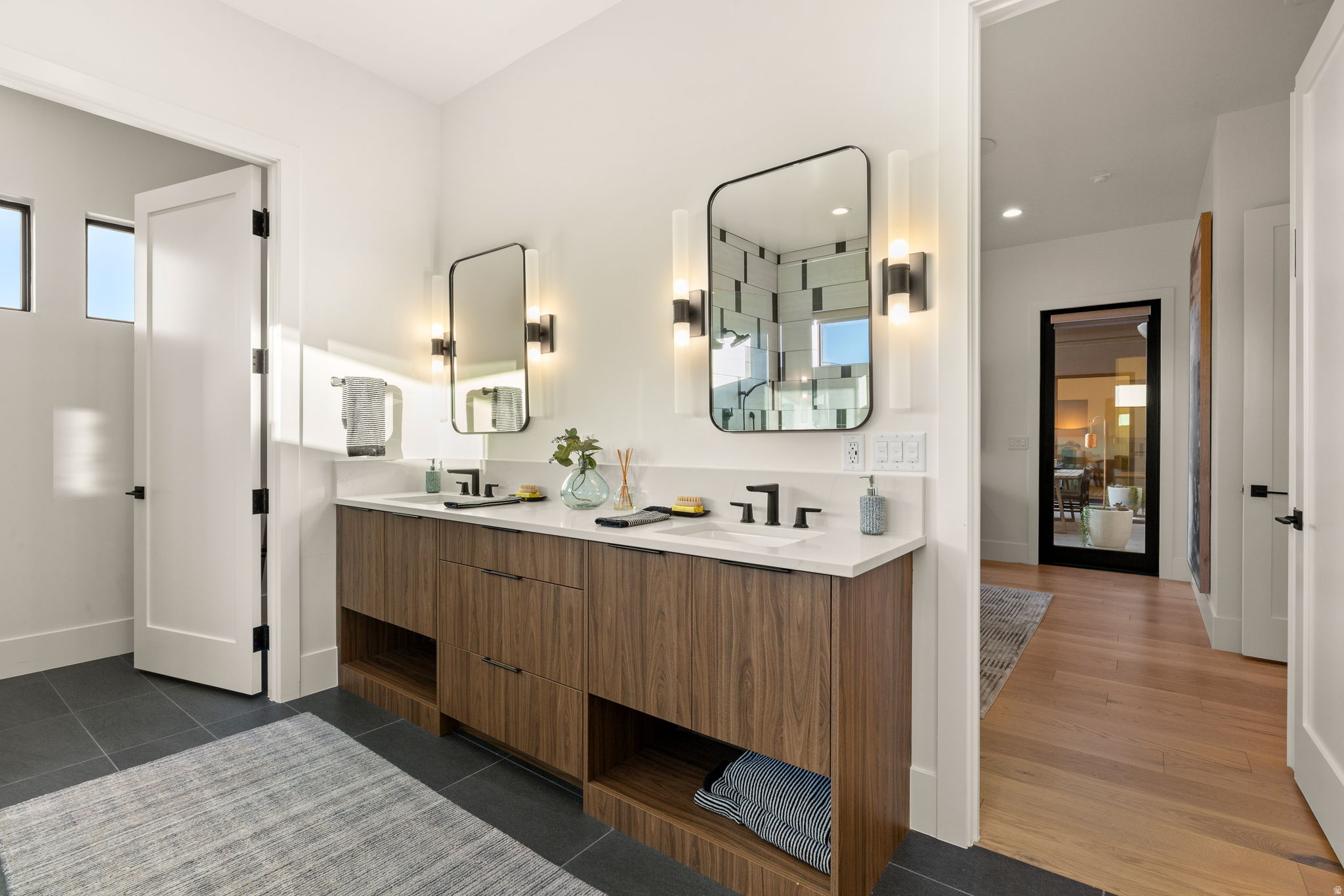 POINT AT SNOW CANYON - Residential