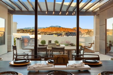 Tiny photo for 2768 W LAVA VALLEY WAY, Santa Clara, UT 84765 (MLS # 2147740)