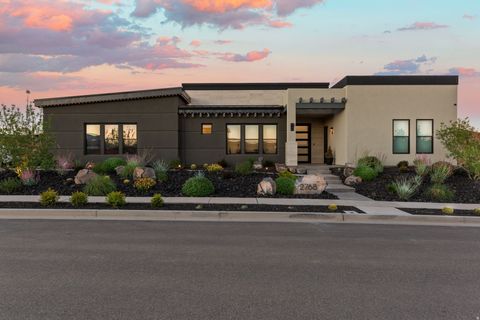 Photo of 2768 W LAVA VALLEY WAY, Santa Clara, UT 84765 (MLS # 2147740)