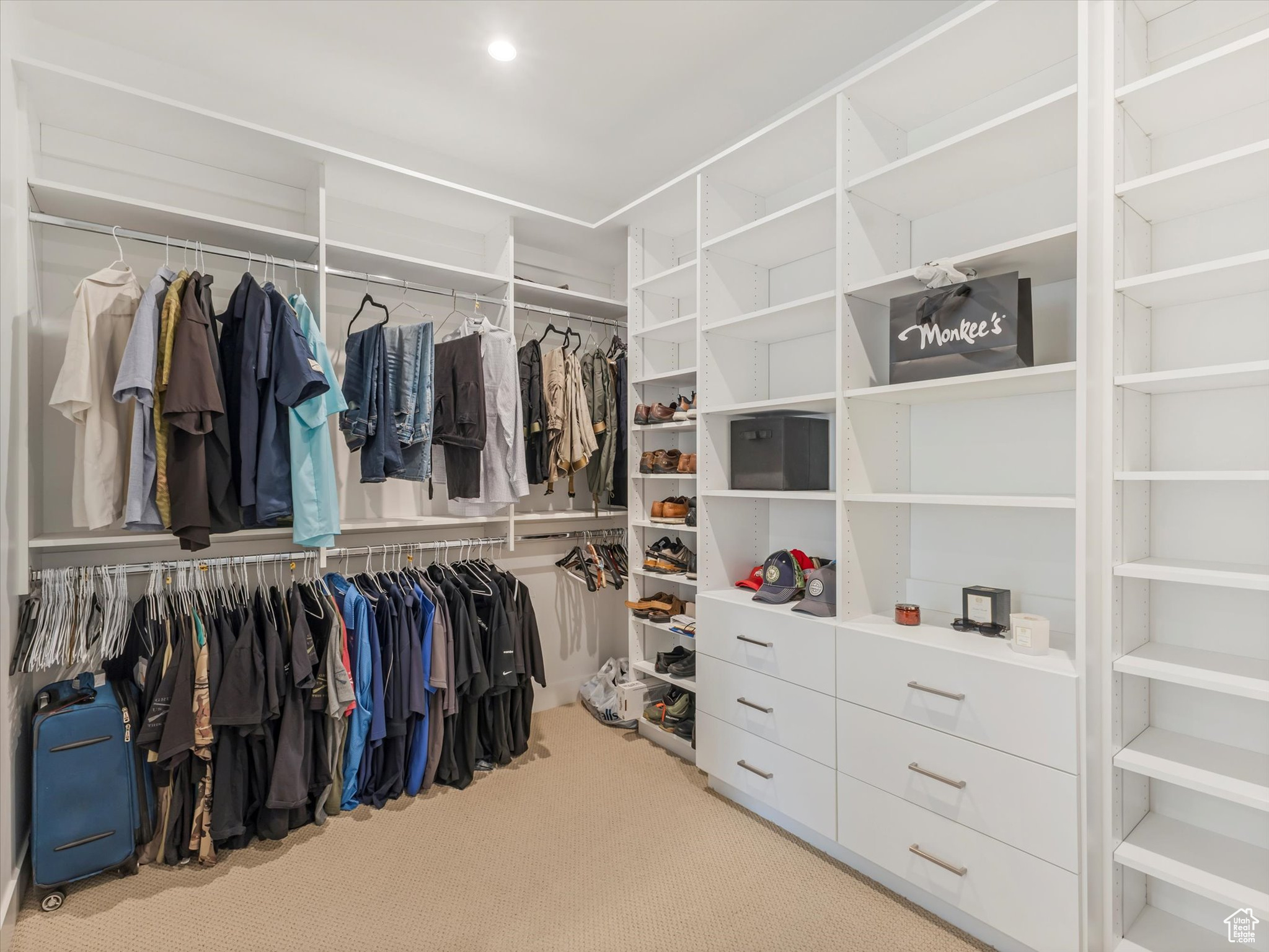 CANYON POINT - Residential