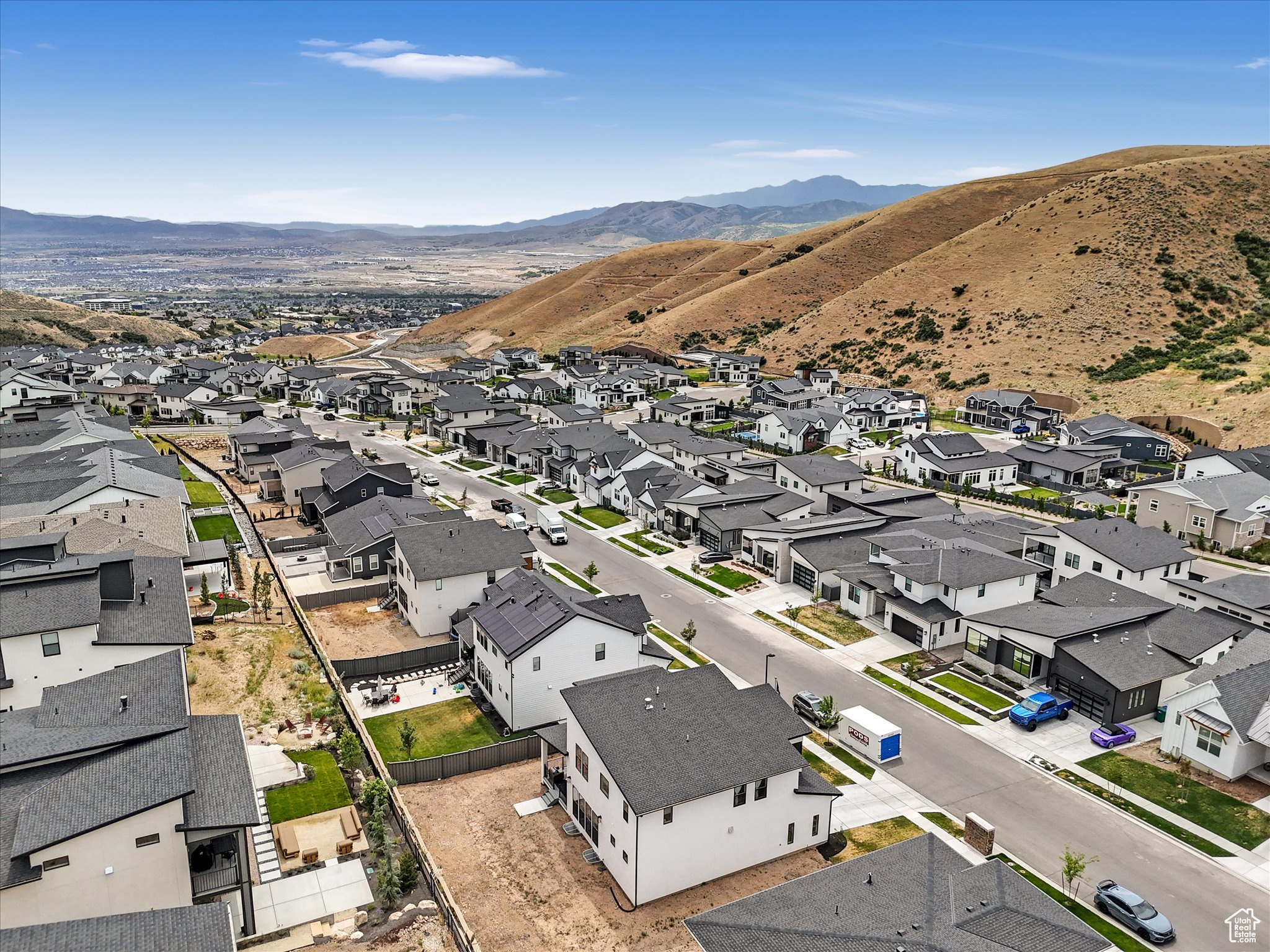 CANYON POINT - Residential