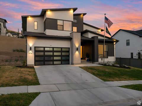 Tiny photo for 5796 N VALLEY VIEW RD, Lehi, UT 84043 (MLS # 2096323)