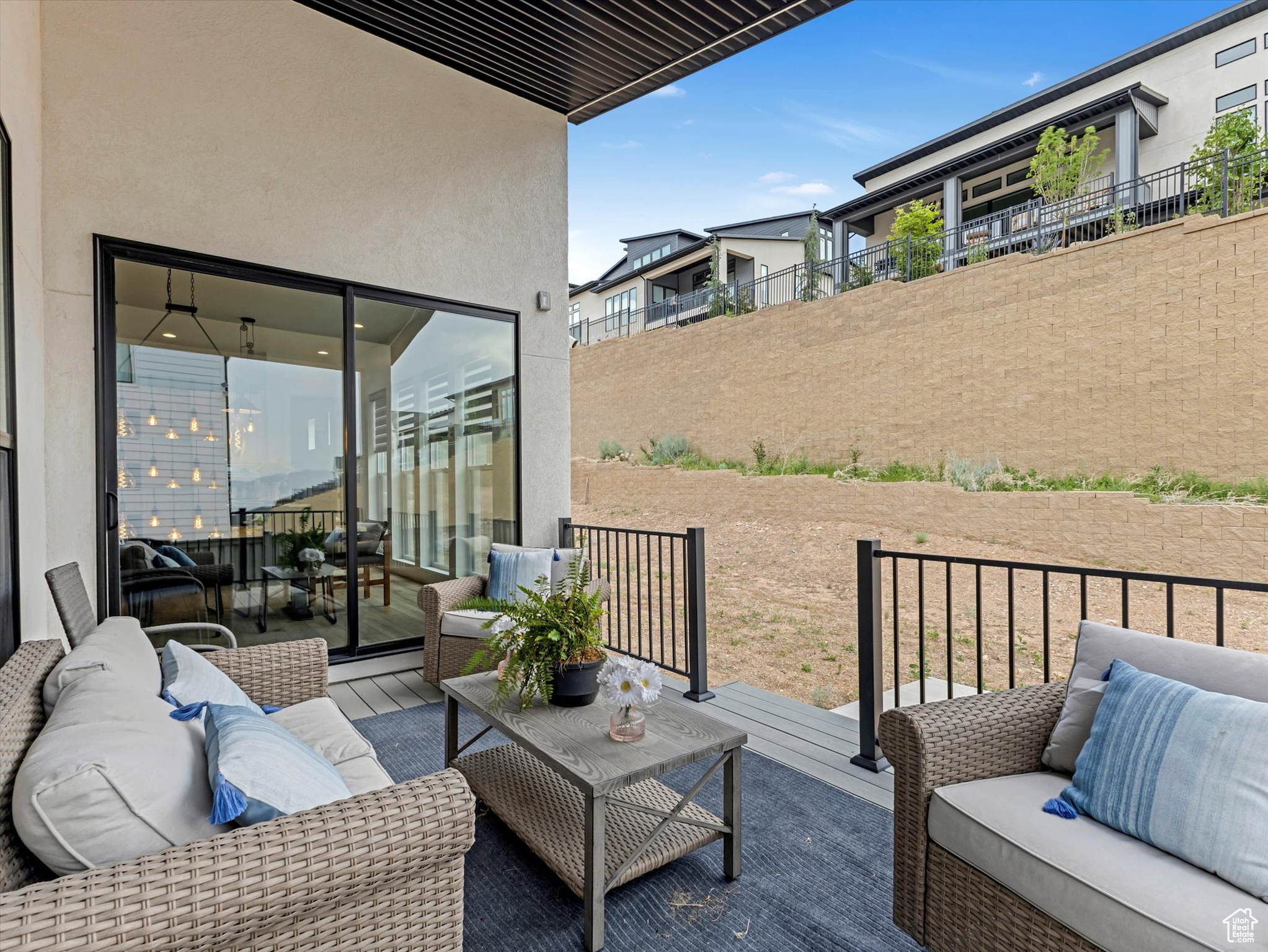 CANYON POINT - Residential