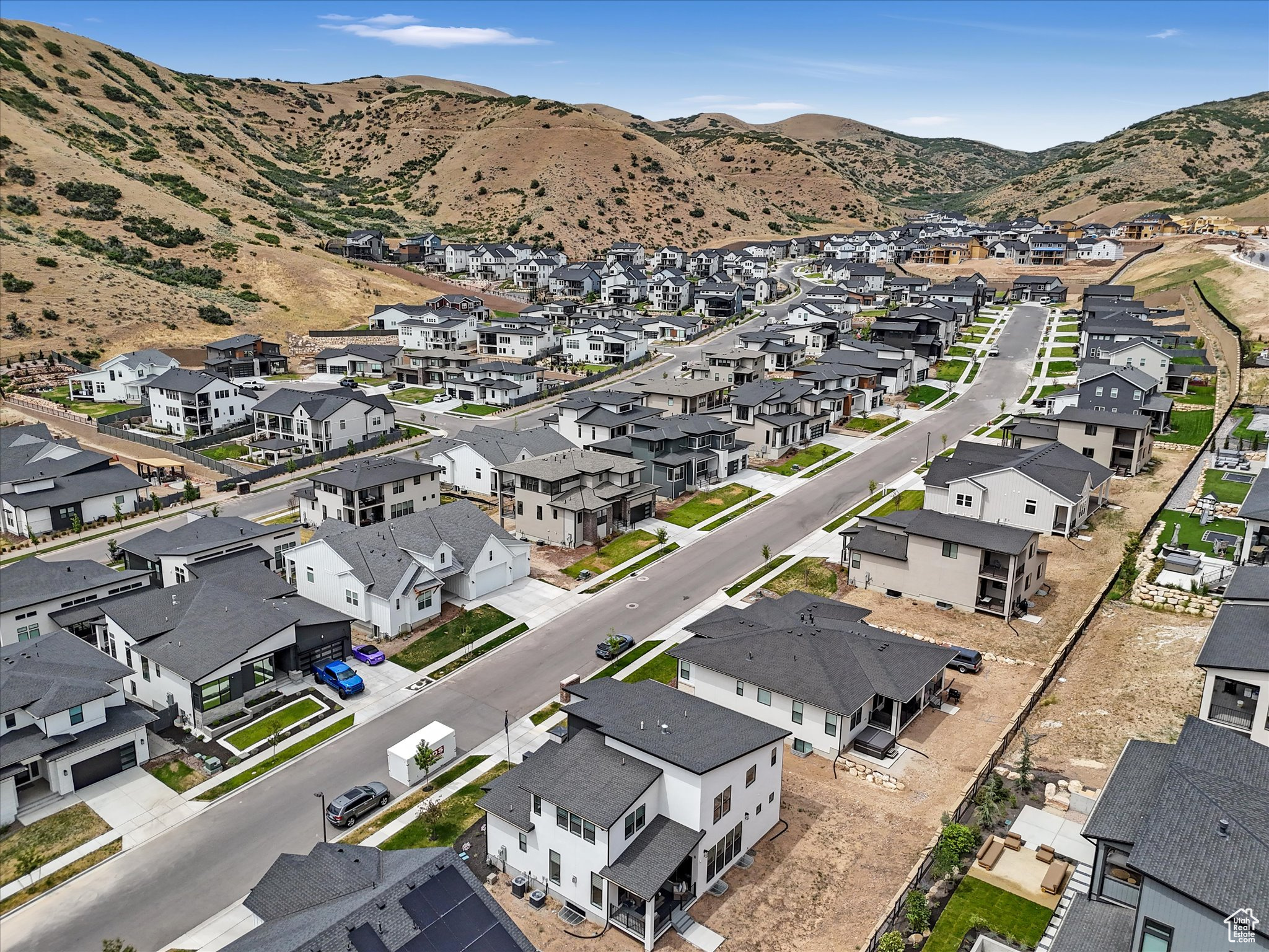 CANYON POINT - Residential