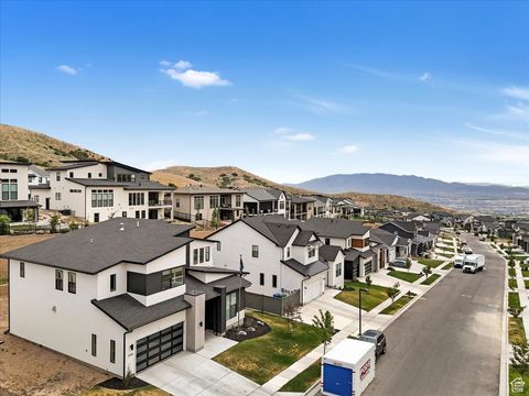 Tiny photo for 5796 N VALLEY VIEW RD, Lehi, UT 84043 (MLS # 2096323)