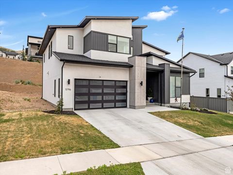 Tiny photo for 5796 N VALLEY VIEW RD, Lehi, UT 84043 (MLS # 2096323)