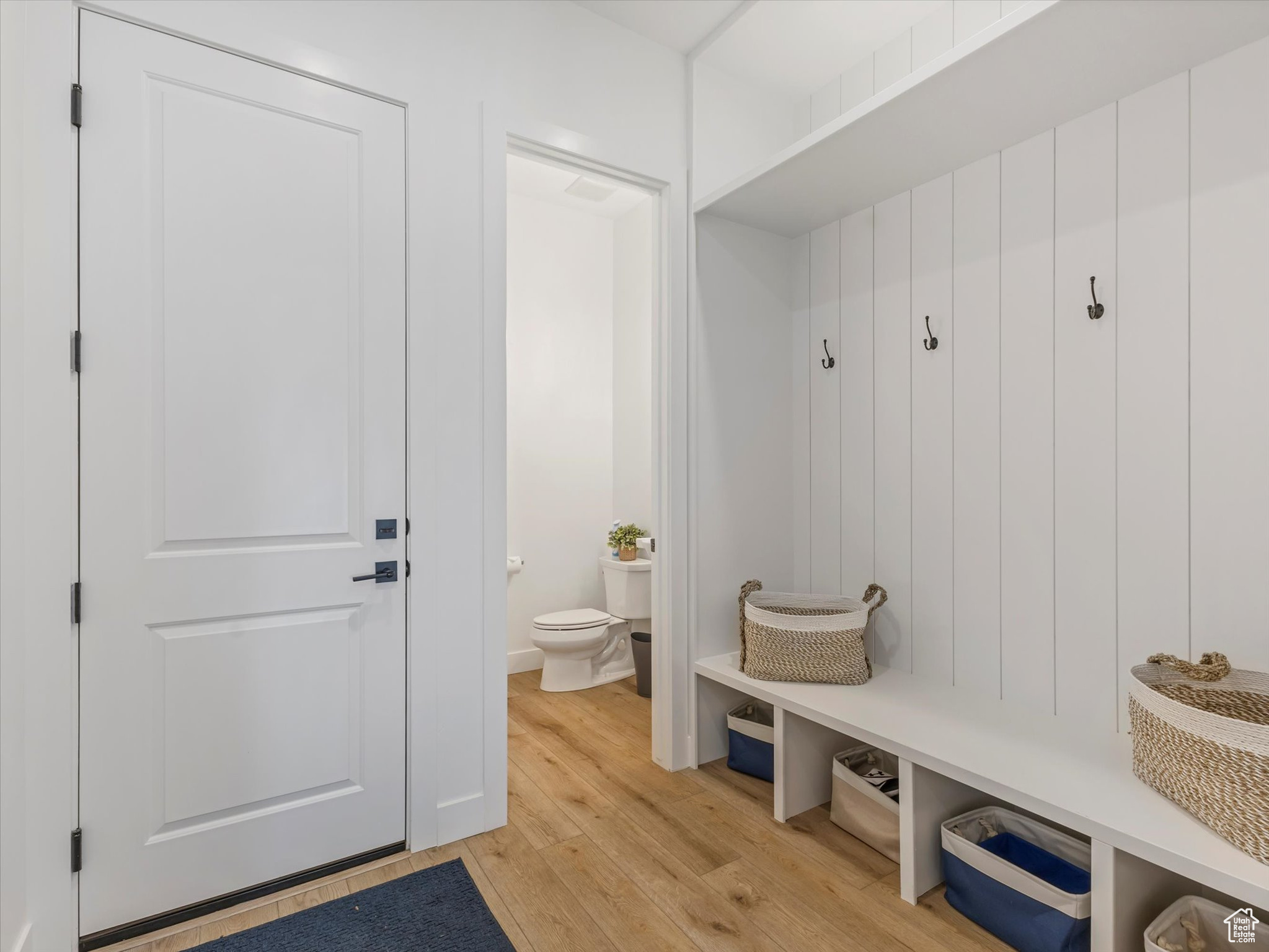 CANYON POINT - Residential