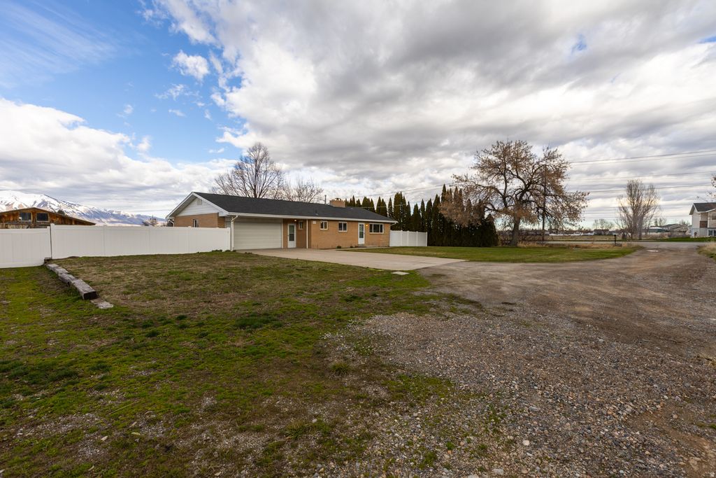 Photo of 1050 W 3200 S, Nibley, UT 84321 (MLS # 2142216)