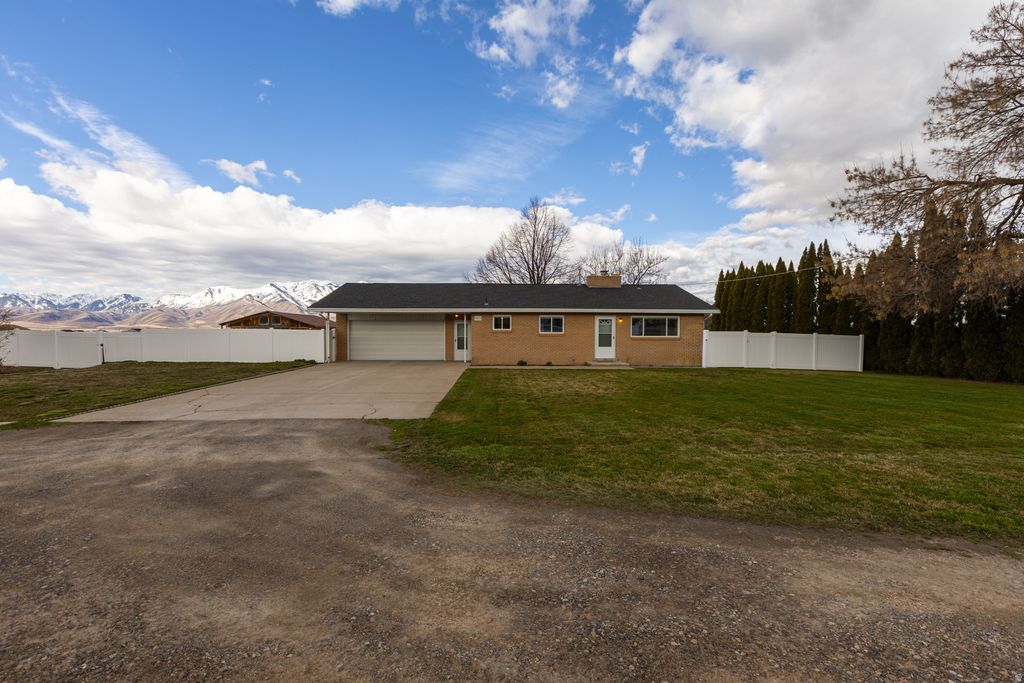 Photo of 1050 W 3200 S, Nibley, UT 84321 (MLS # 2142216)