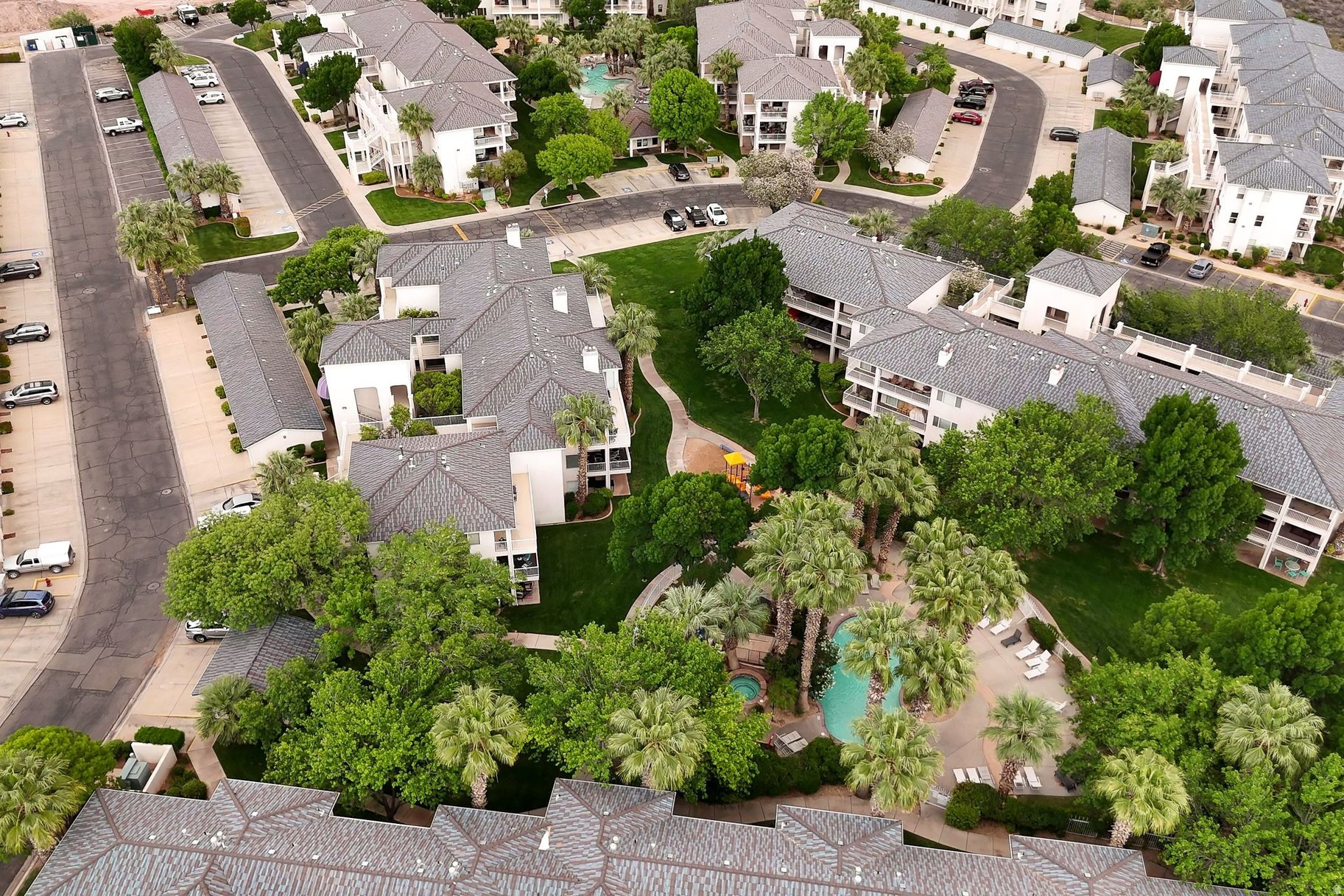 LAS PALMAS RESORT CONDO 1A - Residential