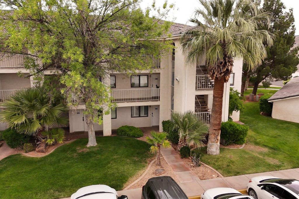 Photo of 1845 W CANYON DR #1409, Saint George, UT 84790 (MLS # 2156094)