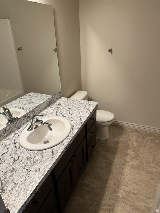 CAMELOT COVE - Residential