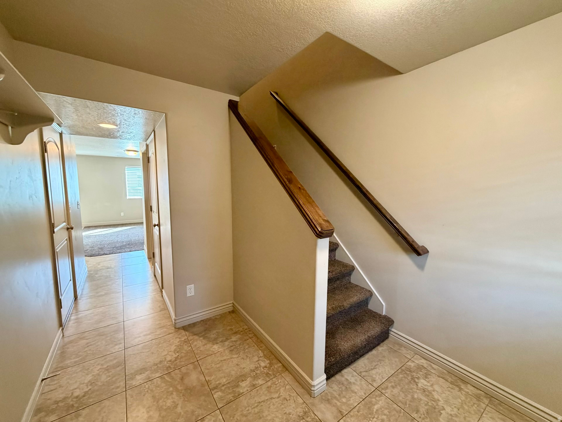 CAMELOT COVE - Residential