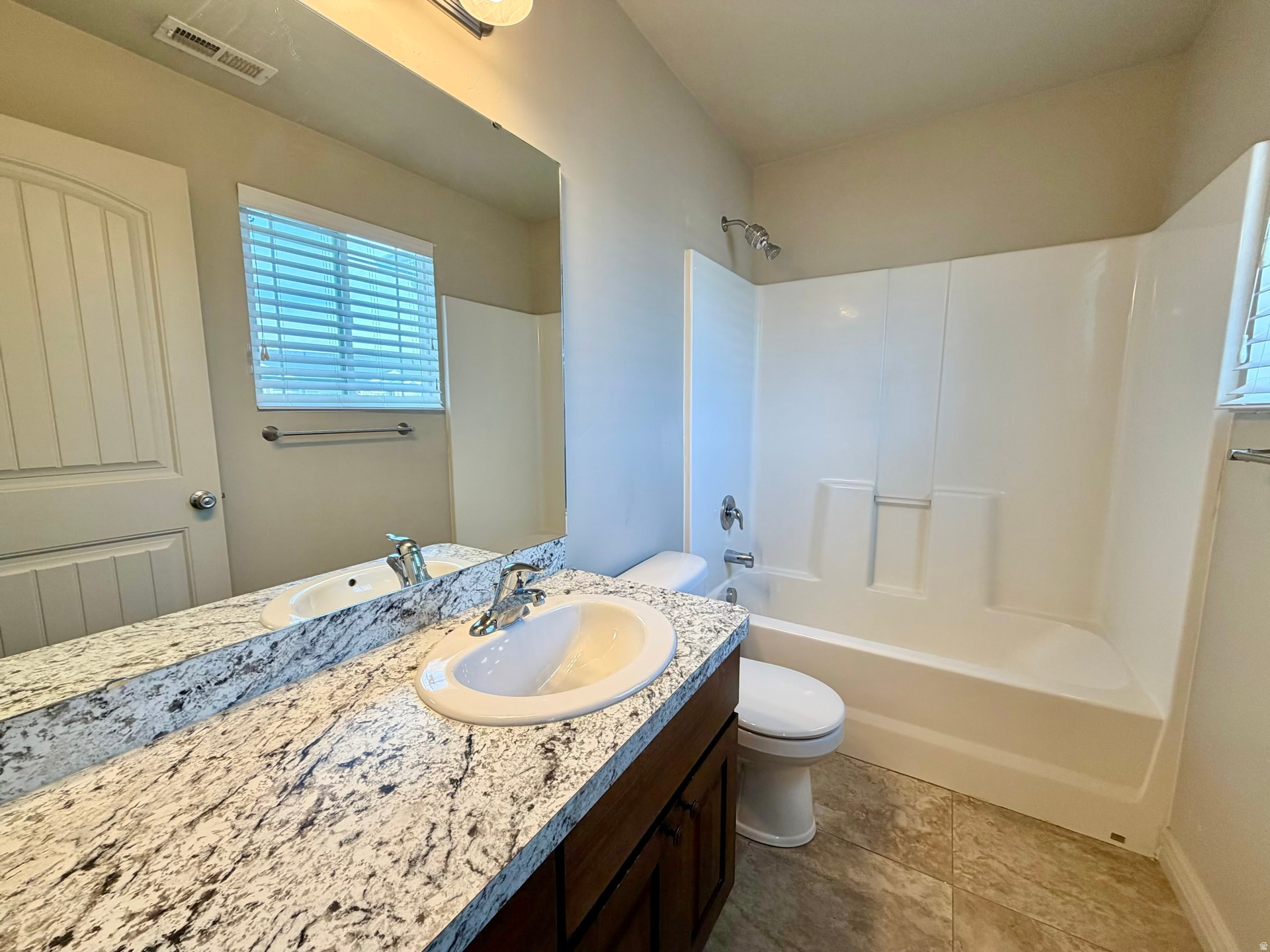 CAMELOT COVE - Residential