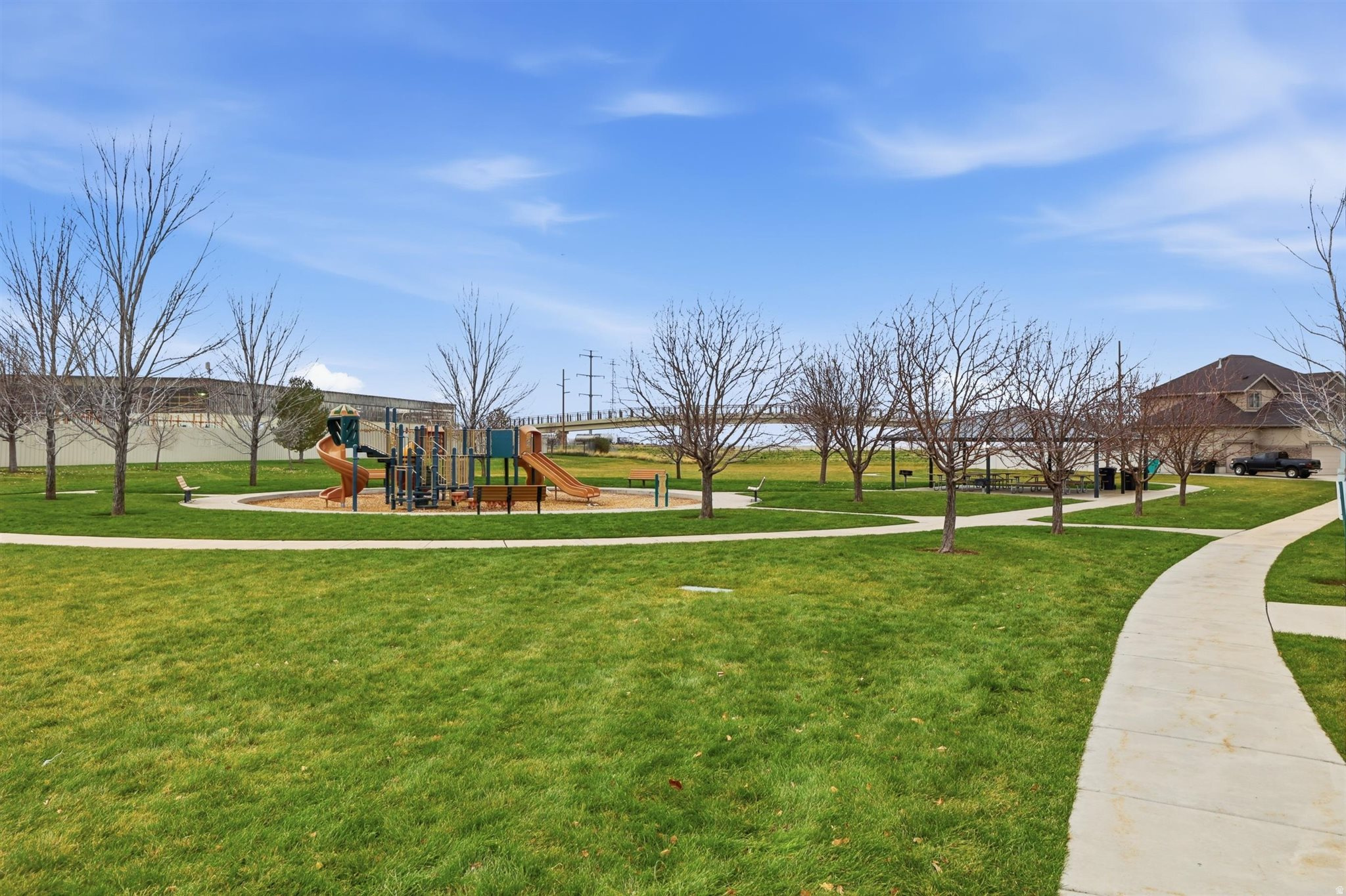 VALENTINE ESTATES - Residential