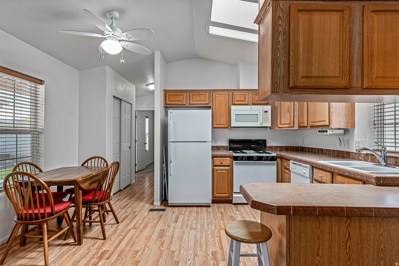 WORLDWIDE SUN RESORT 1 - Residential