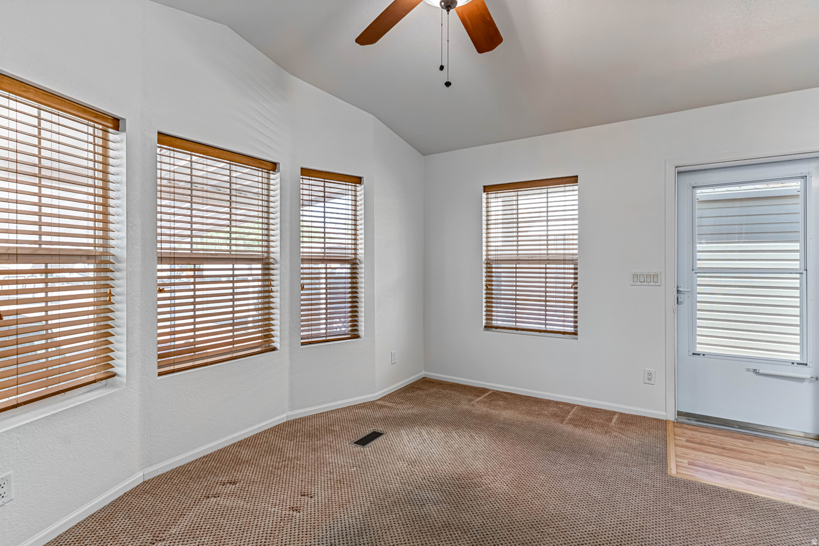 WORLDWIDE SUN RESORT 1 - Residential