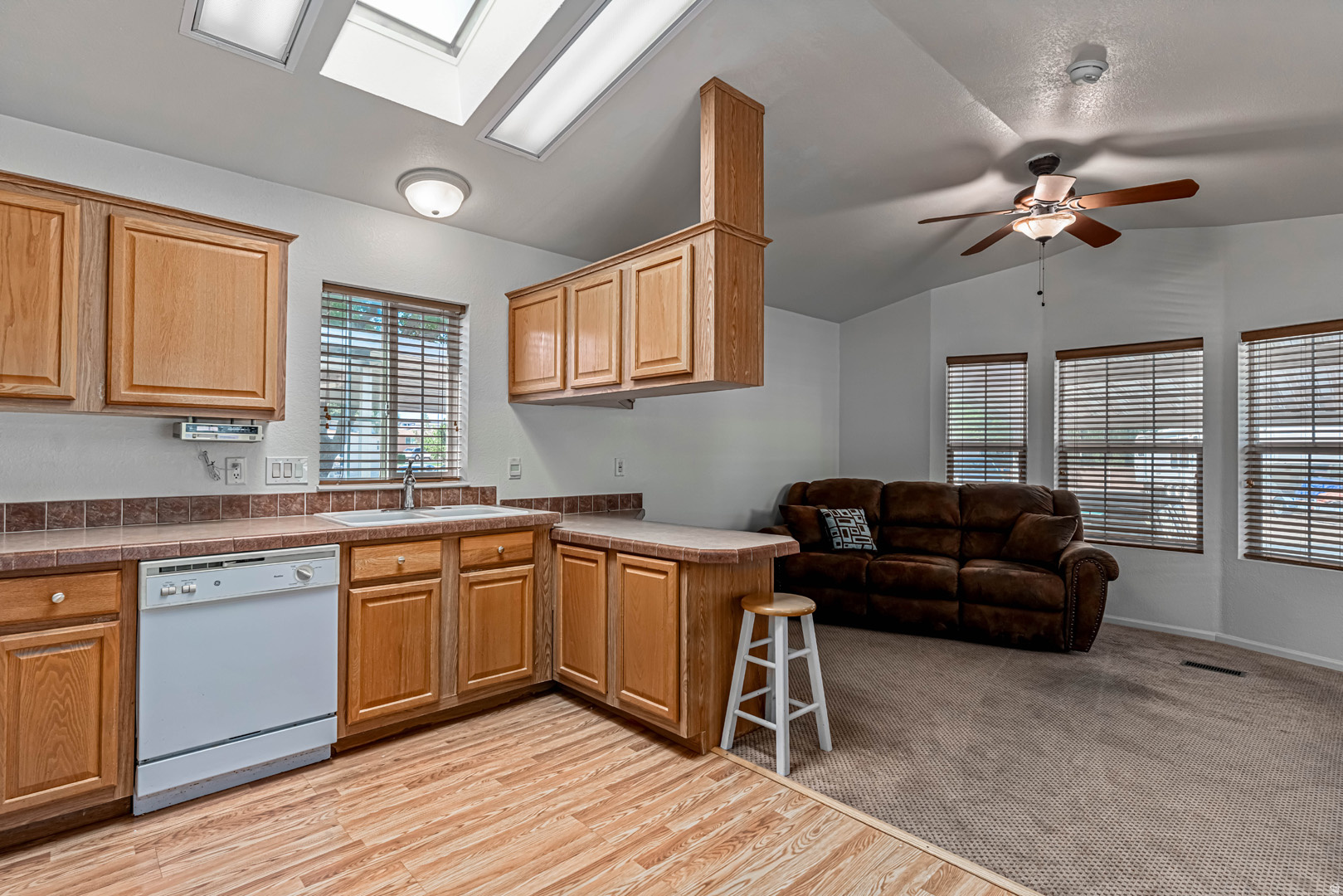 WORLDWIDE SUN RESORT 1 - Residential