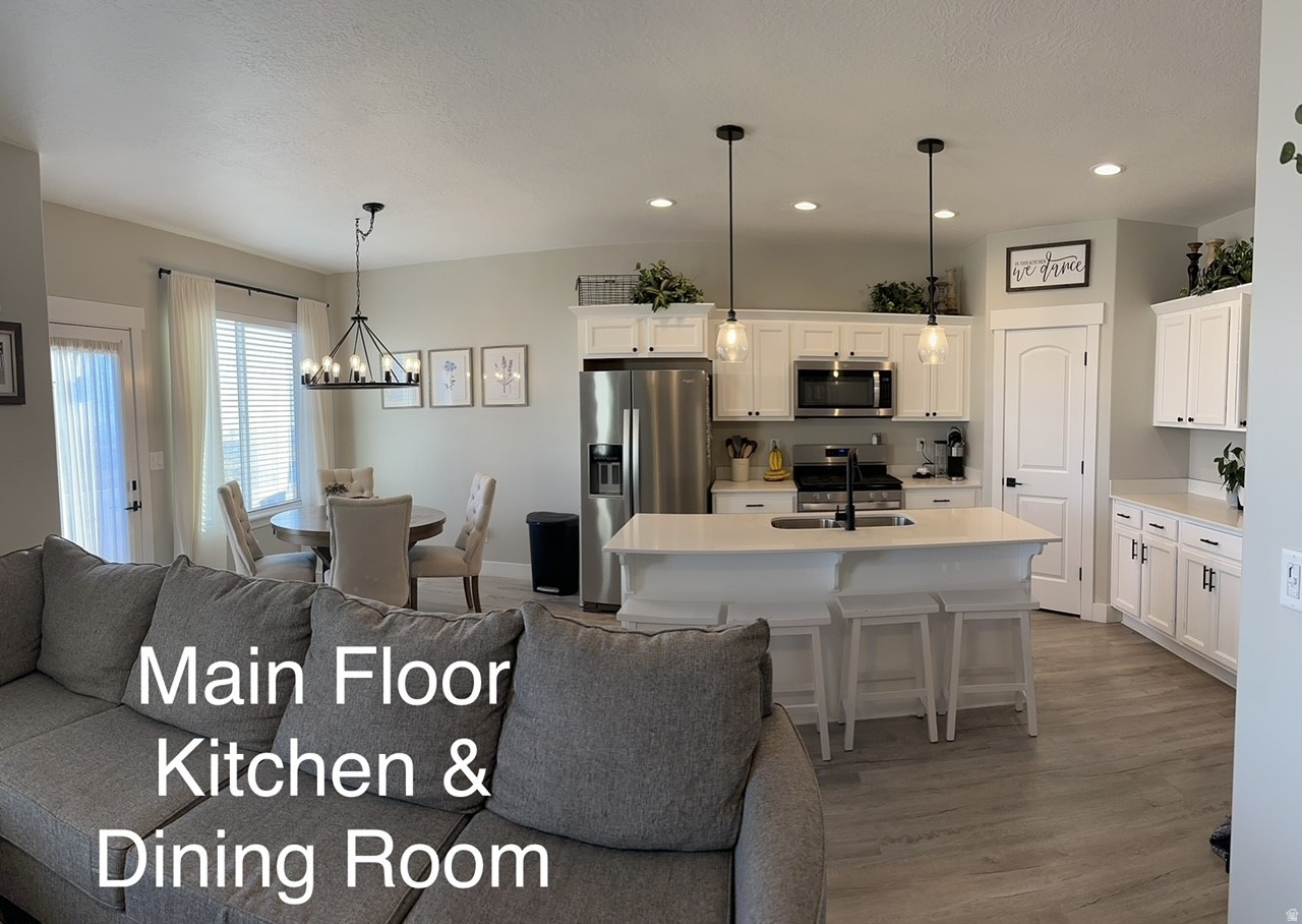 SKY RIDGE TOWNHOMES - Residential