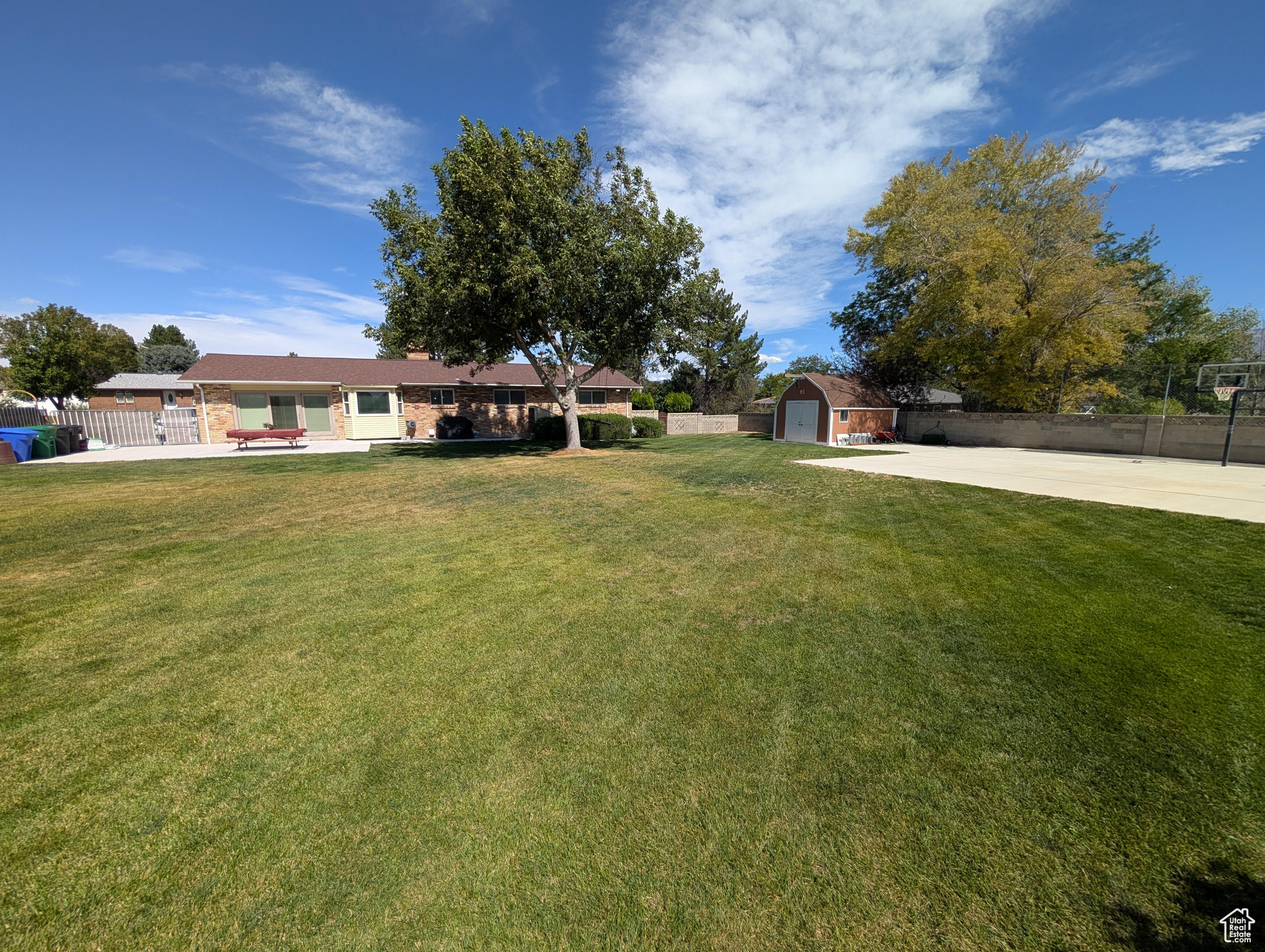 HARVEST ESTATES - Residential