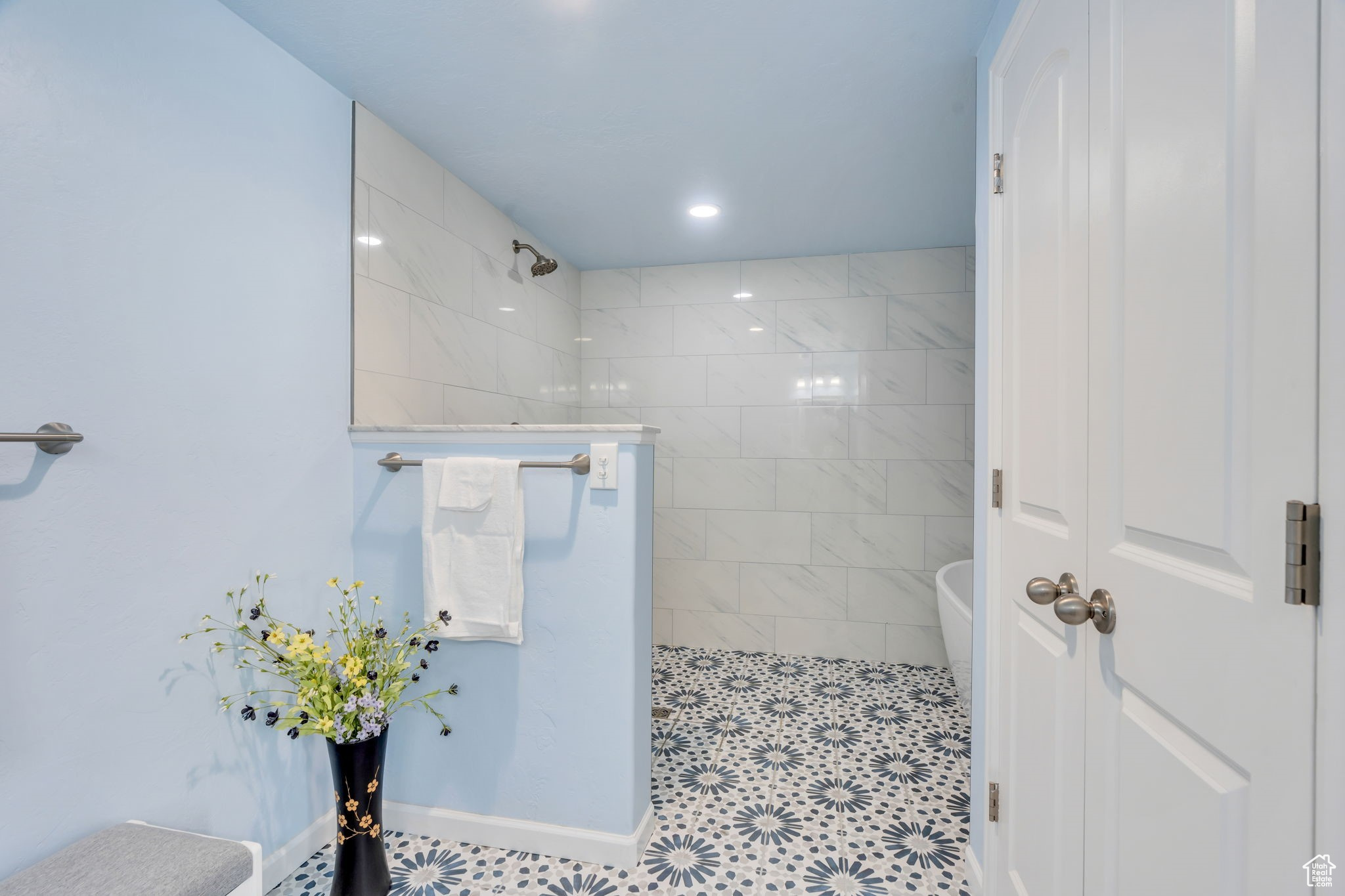 PASTURES AT SADDLEBACK - Residential