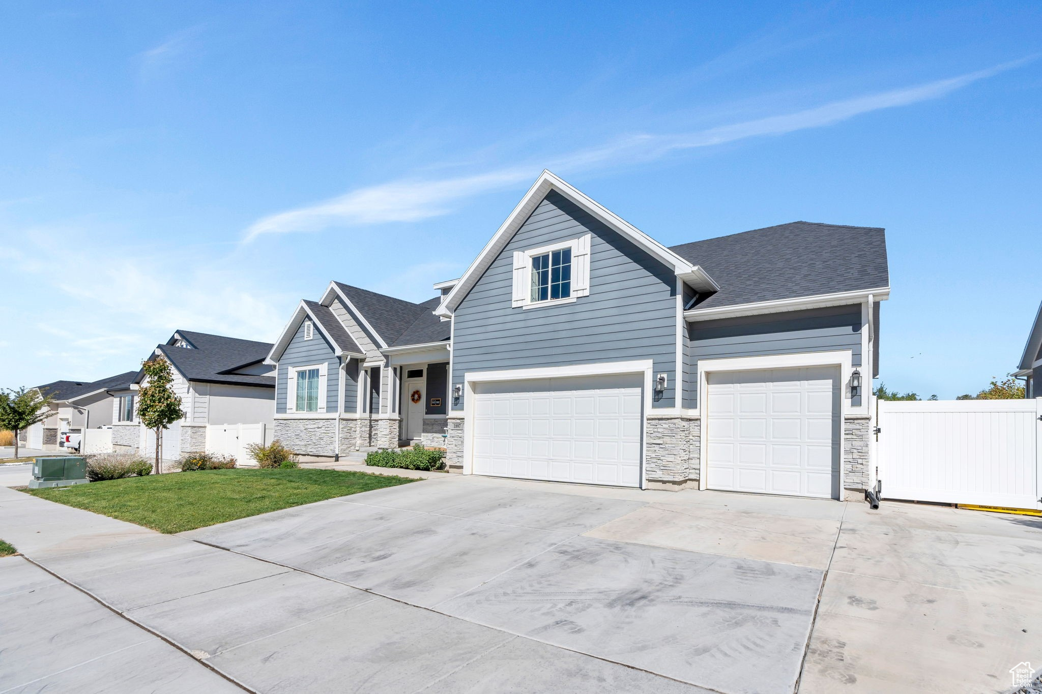 PASTURES AT SADDLEBACK - Residential