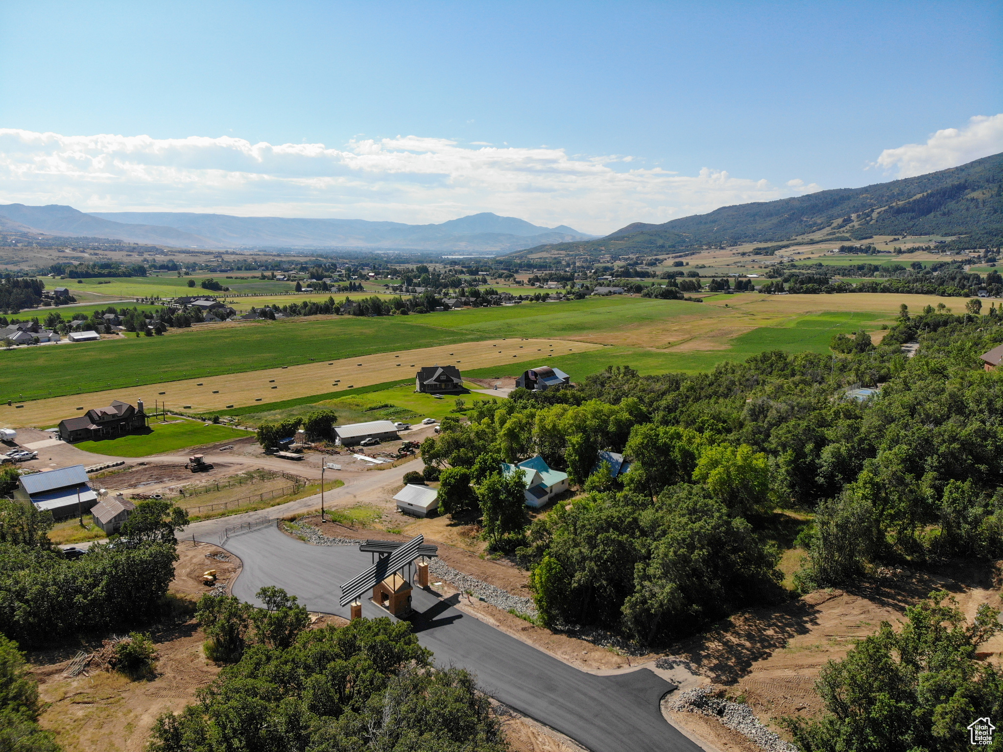 ARROWLEAF PUD - Land