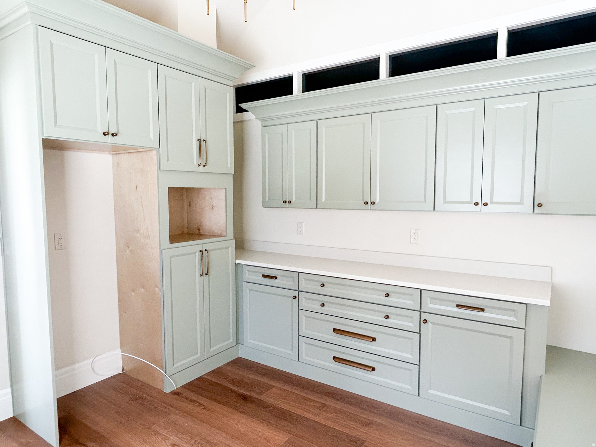 DAYBREAK - Residential