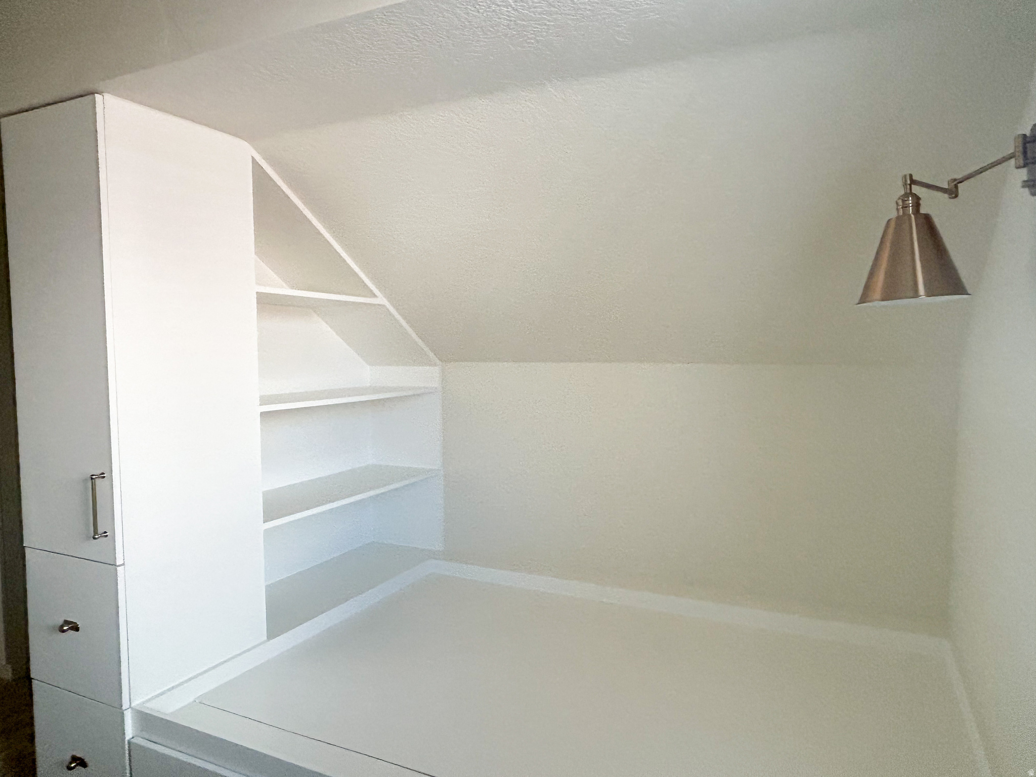 DAYBREAK - Residential