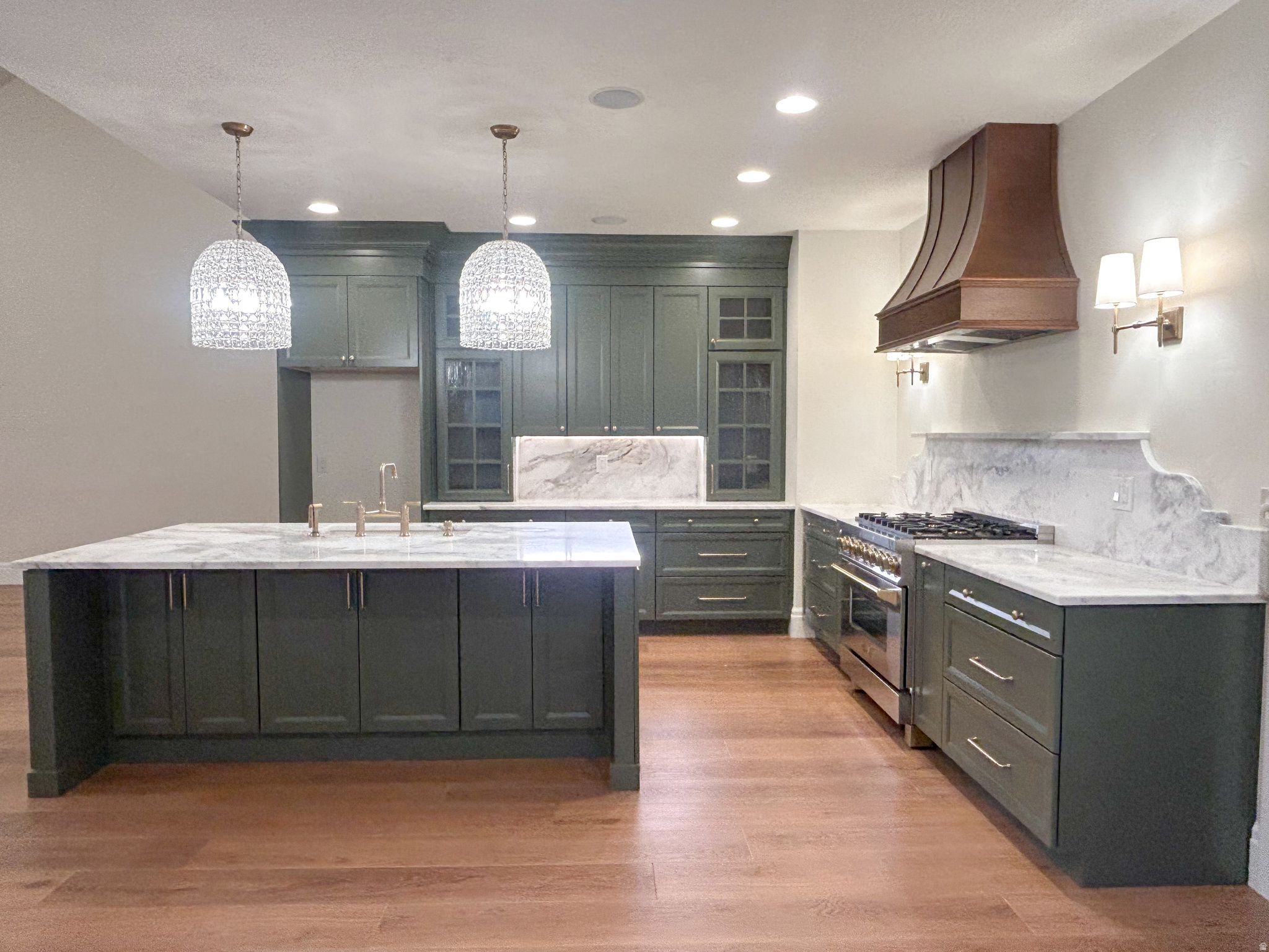 DAYBREAK - Residential