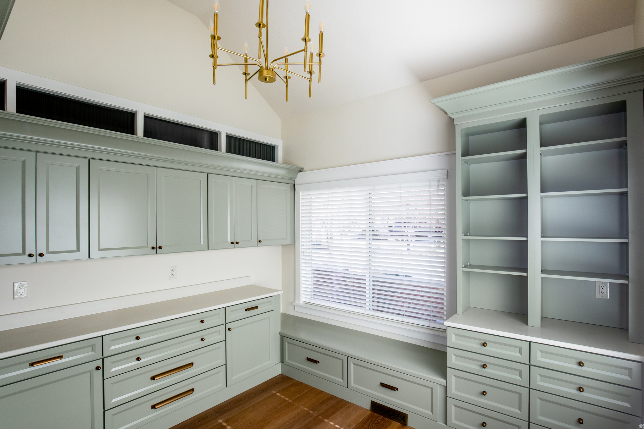 DAYBREAK - Residential