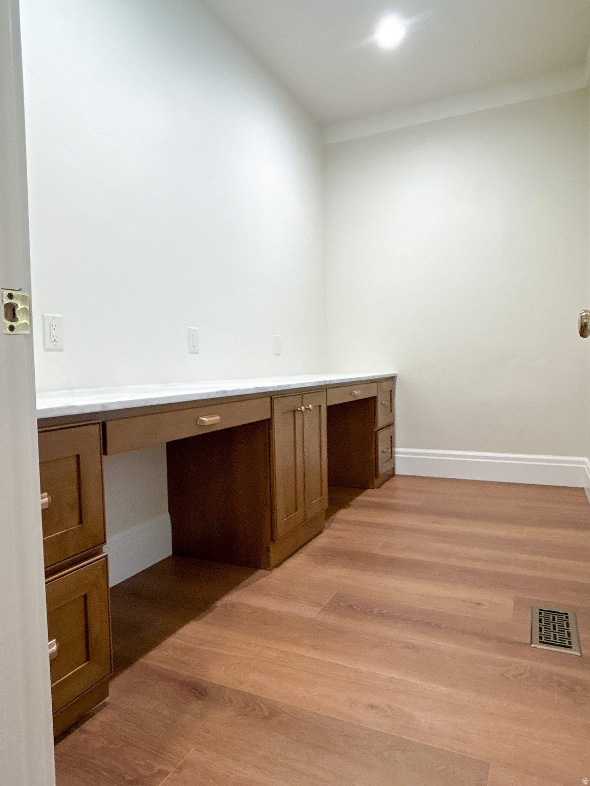 DAYBREAK - Residential