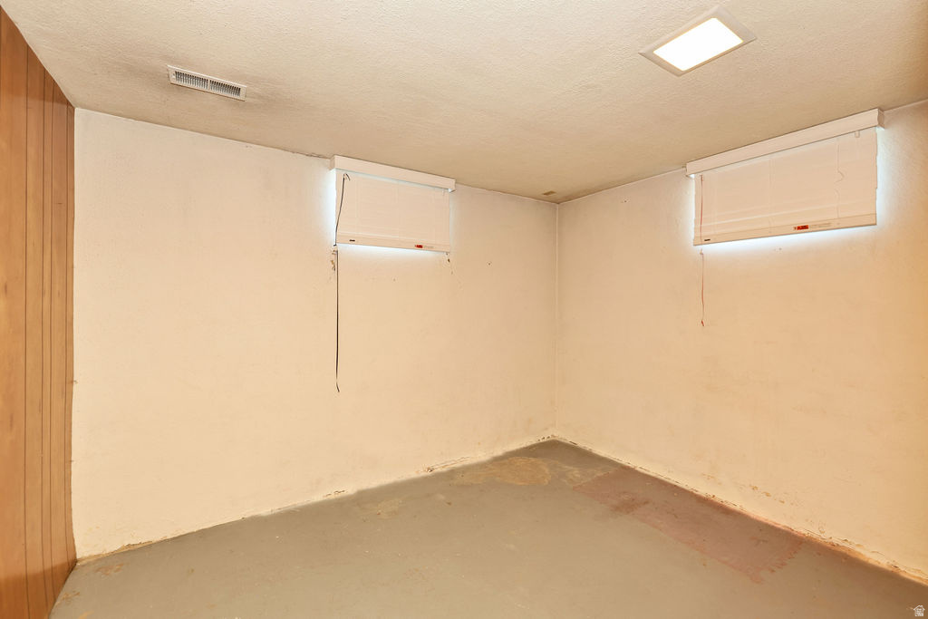 GRAND PRO-VIEW ACRES - Residential