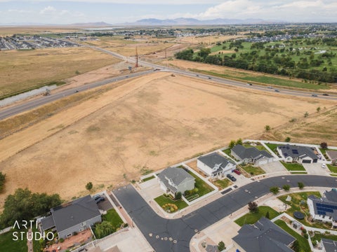 Tiny photo for 3352 W 625 S, Syracuse, UT 84075 (MLS # 2179006)