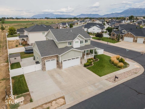Tiny photo for 3352 W 625 S, Syracuse, UT 84075 (MLS # 2179006)