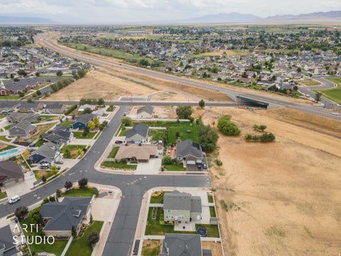 Tiny photo for 3352 W 625 S, Syracuse, UT 84075 (MLS # 2179006)