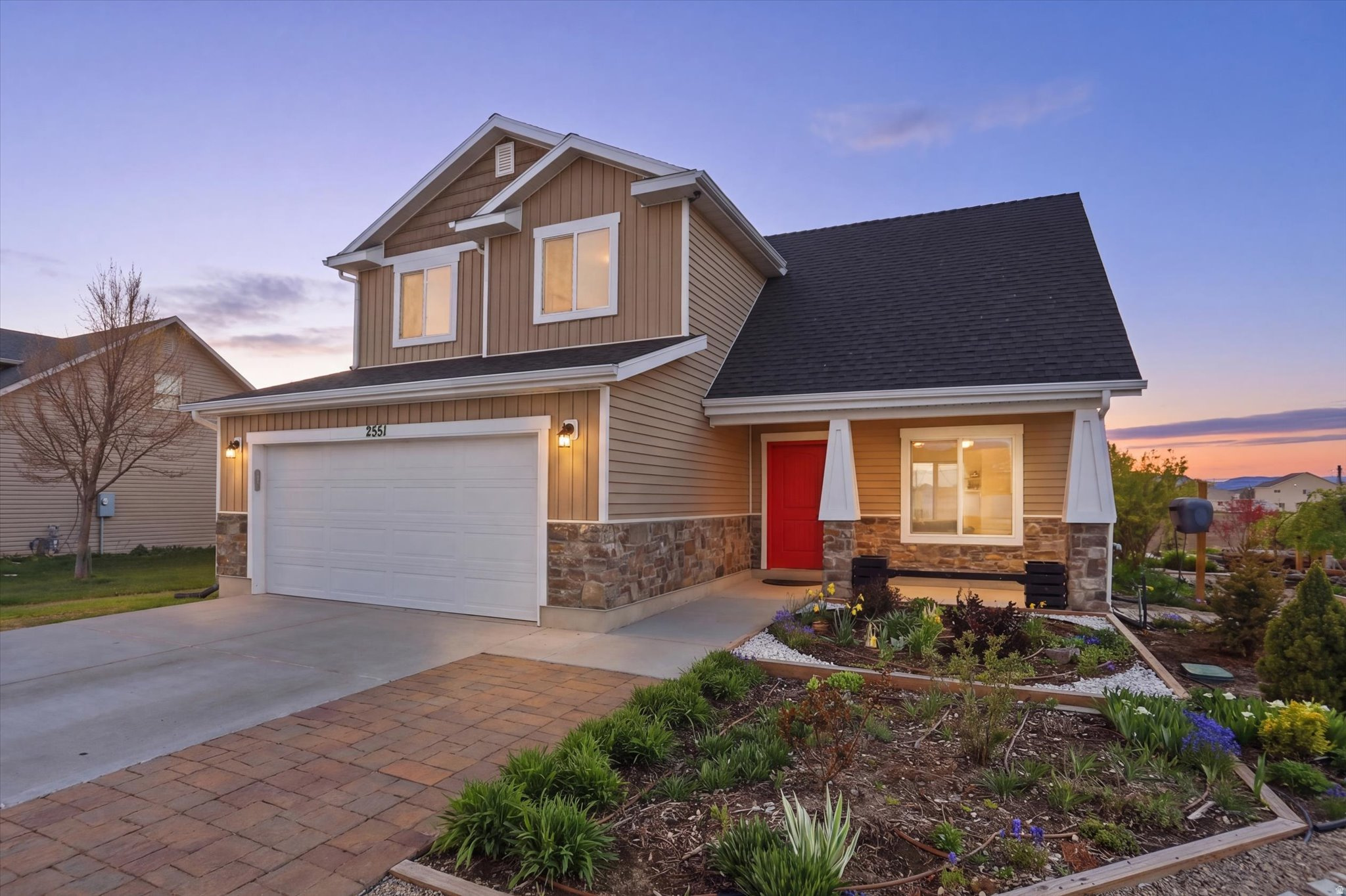 RIVER VALLEY - Residential