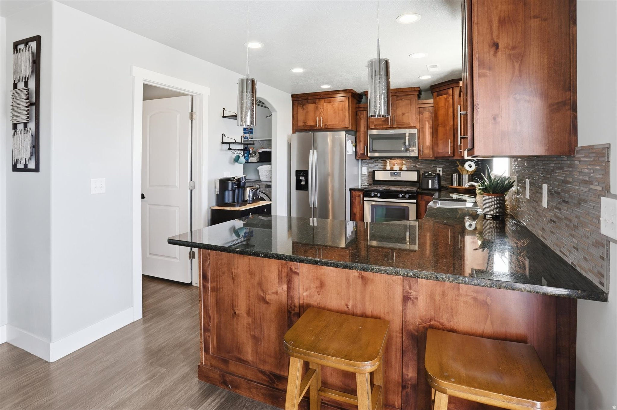 RIVER VALLEY - Residential