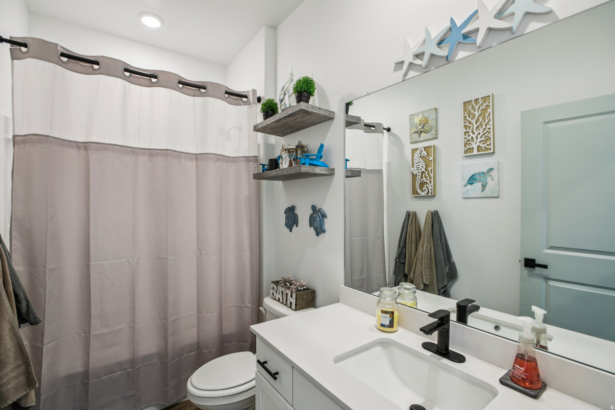 LITTLE VALLEY GATEWAY - Residential