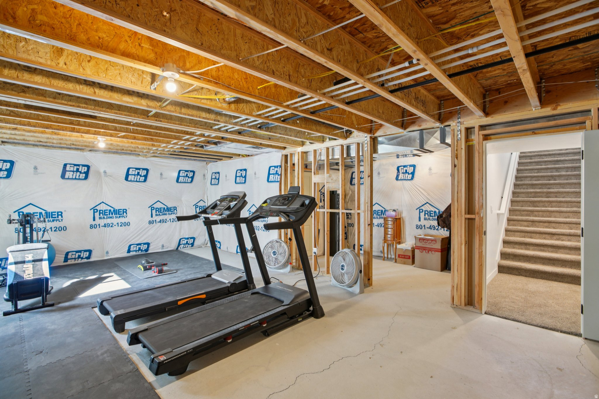 LITTLE VALLEY GATEWAY - Residential