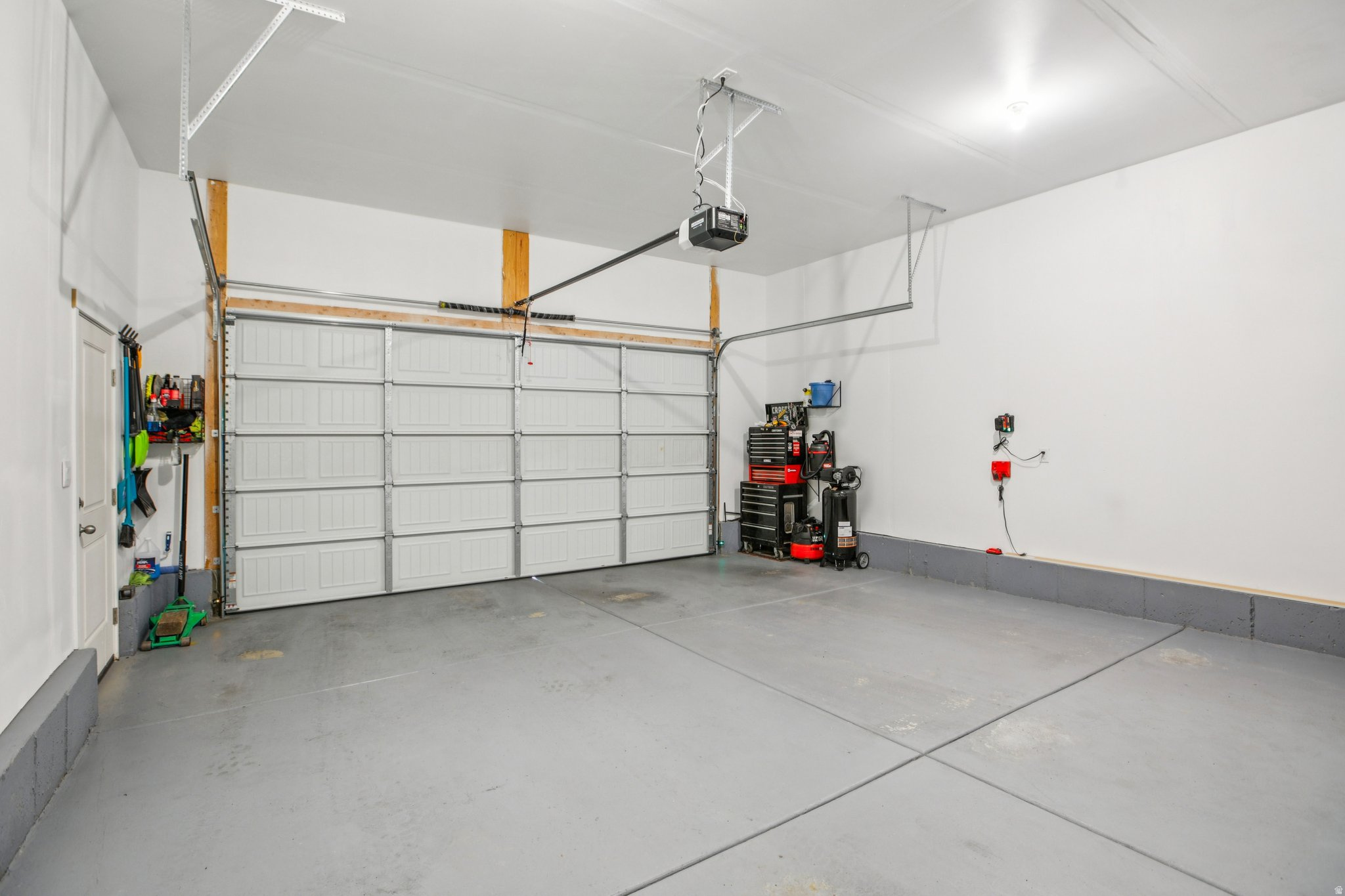 LITTLE VALLEY GATEWAY - Residential