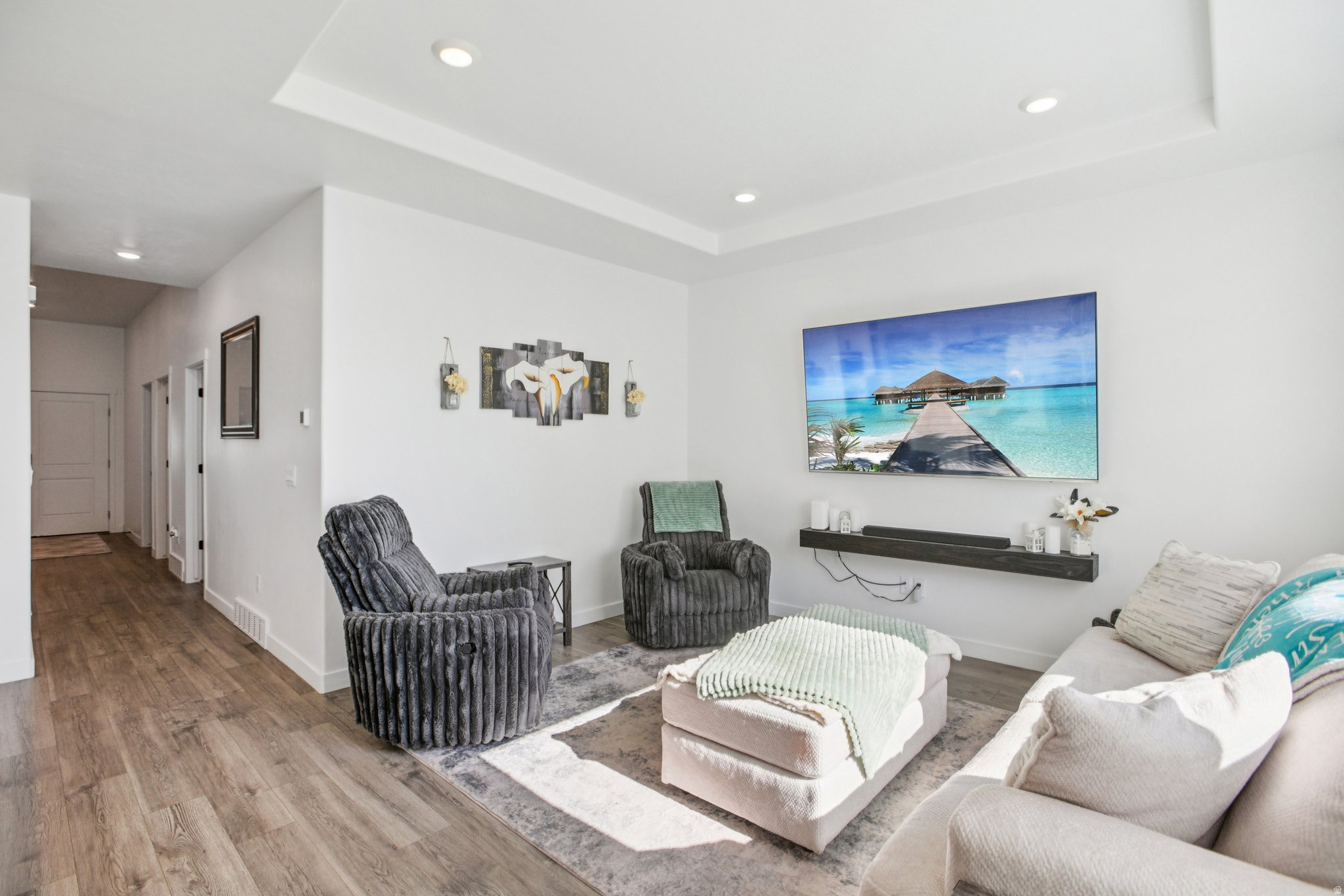 LITTLE VALLEY GATEWAY - Residential