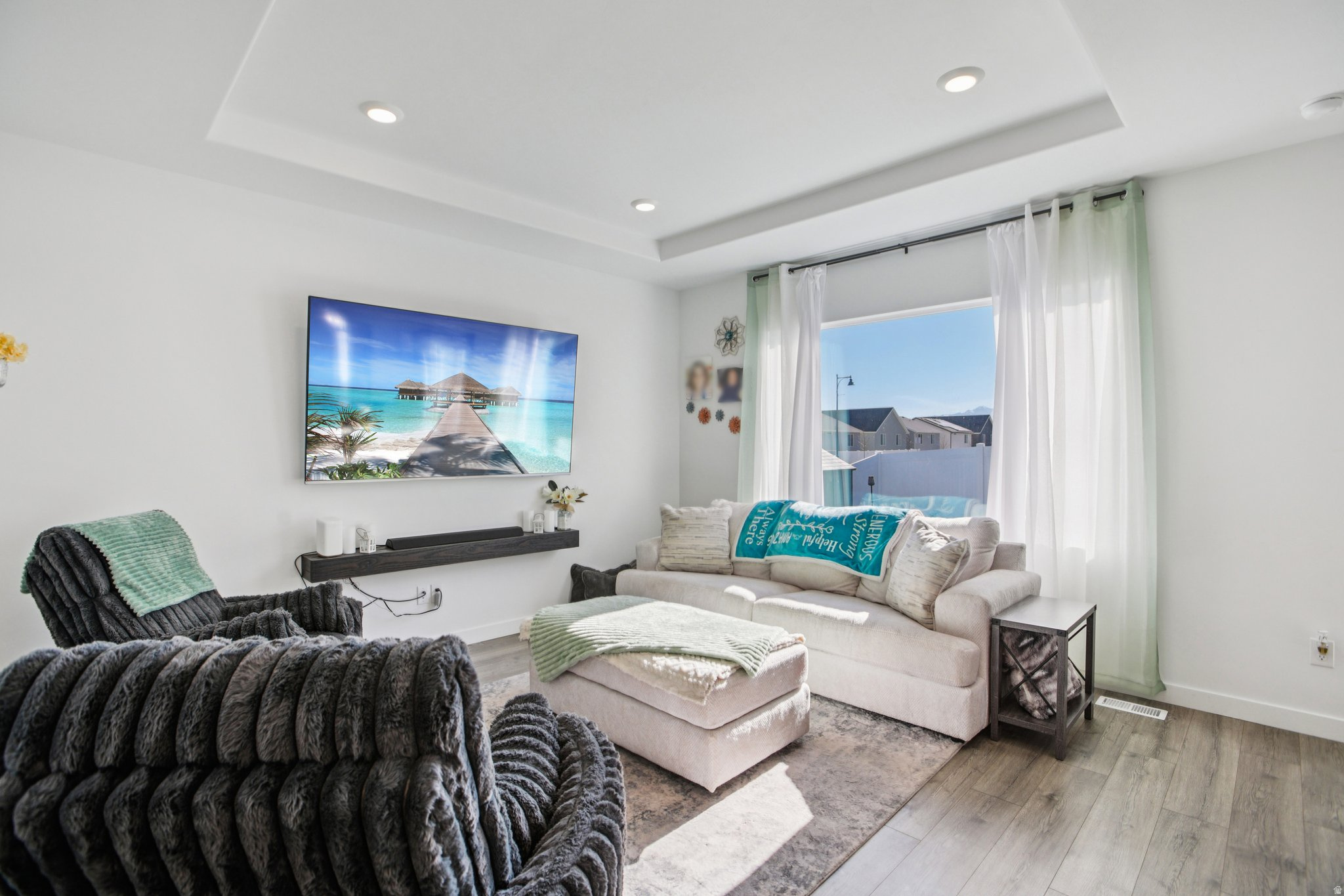 LITTLE VALLEY GATEWAY - Residential