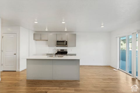 Tiny photo for 946 W FOXRUN AVE, Santaquin, UT 84655 (MLS # 2187269)