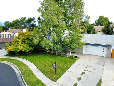 Tiny photo for 5183 W CADENZA DR, West Jordan, UT 84081 (MLS # 2097253)